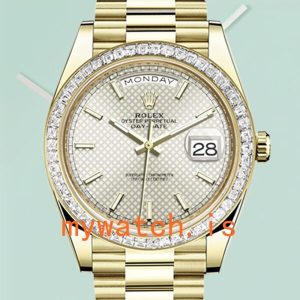 Rolex Day-Date m228398tbr-0005 40mm Mens Gold-tone: Genuine vs. Replica